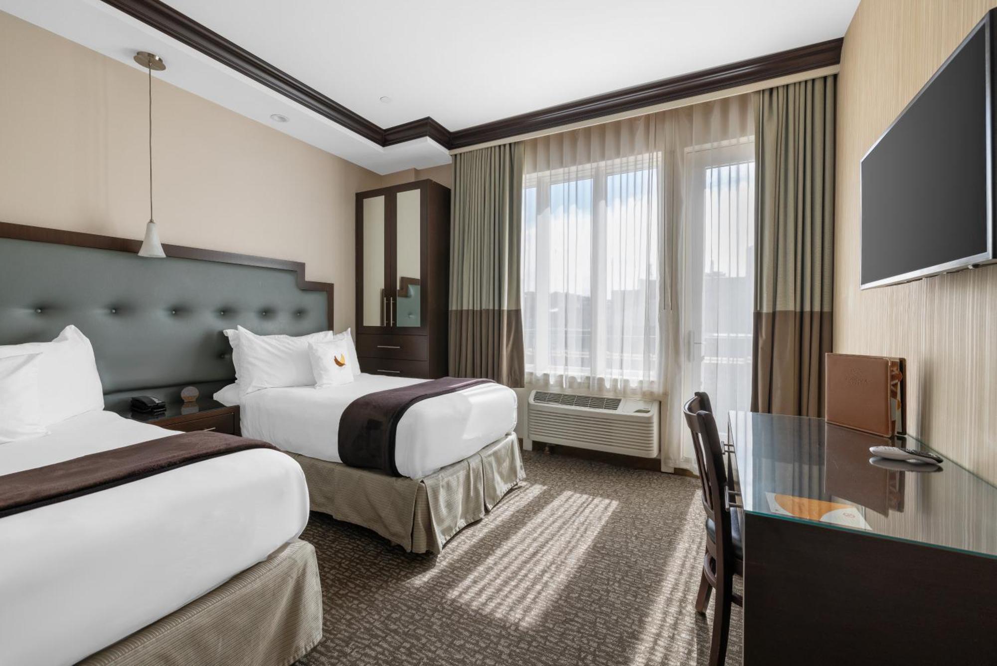 Hotel Aura Brooklyn New York